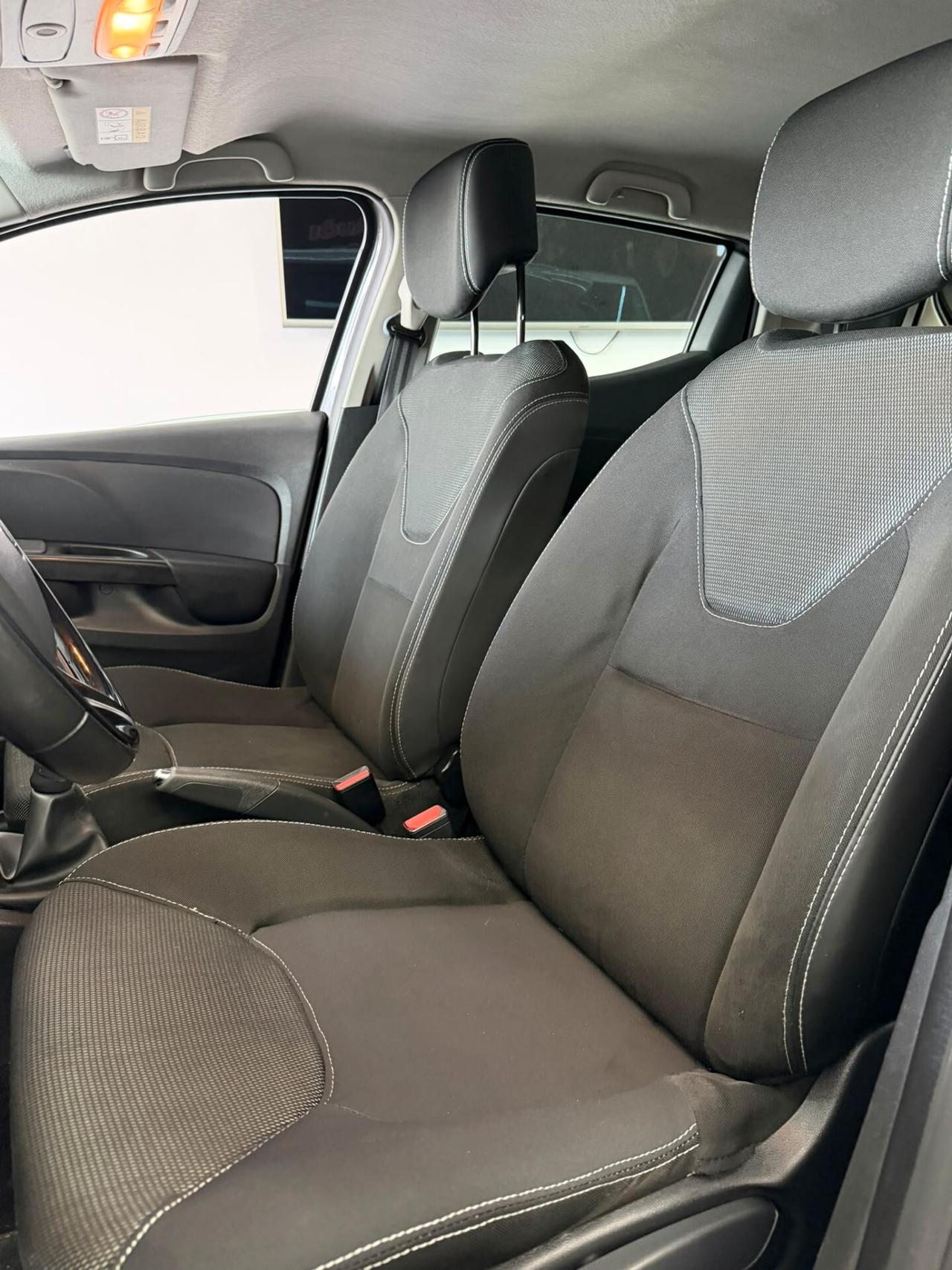 Renault Clio dCi 8V 90CV Start&Stop 5 porte Energy Intens