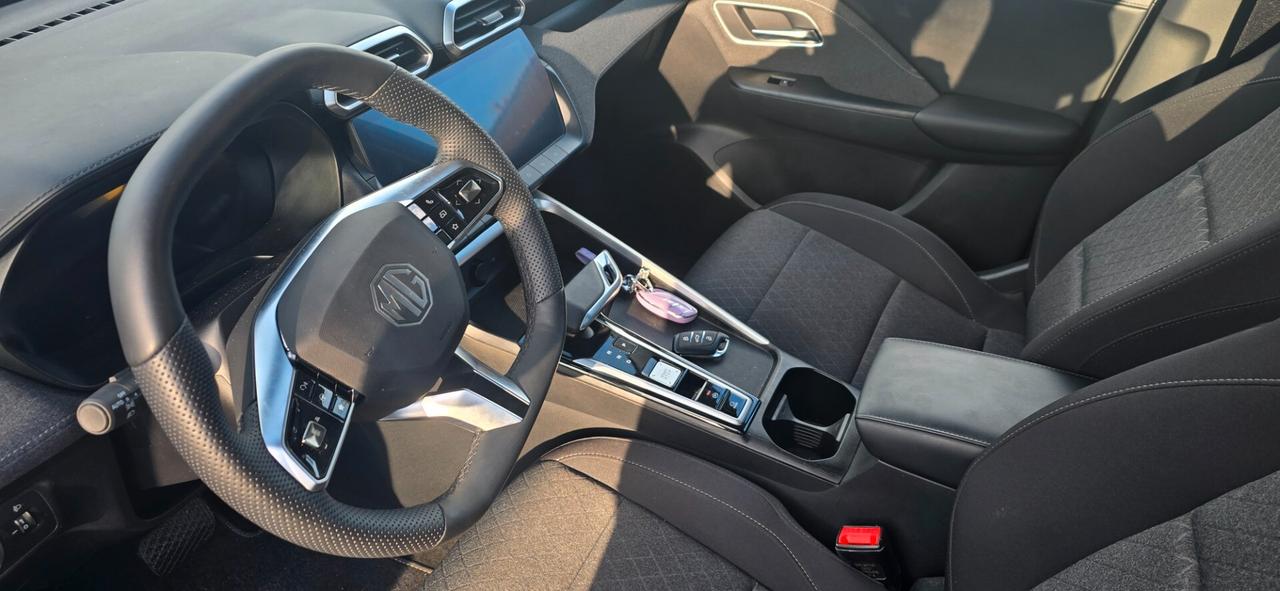 Mg ZS 1.5 Hybrid+ Luxury