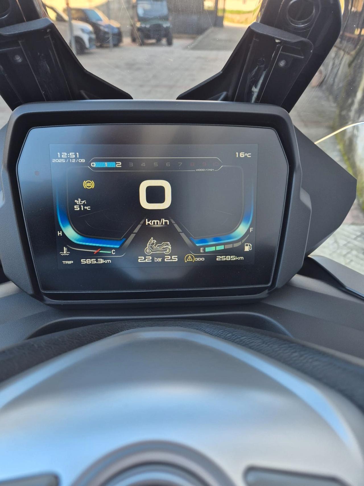 Voge Sfida SR4 400 Max GMoto Cosenza