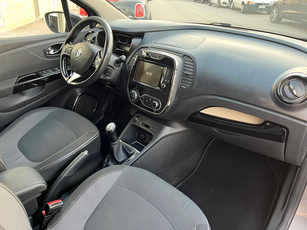 RENAULT CAPTUR 1.5 9OCV ENERGY LINK FULL NAVI RETROC DISTRIBUZ ESEGUITA