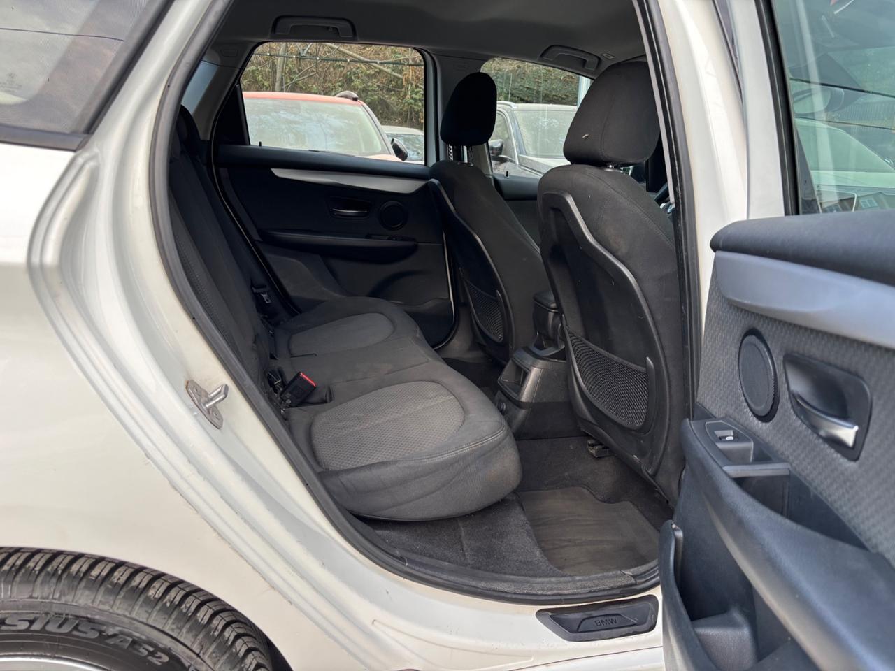 Bmw 2er Active Tourer 214d Luxury OK NEOPATENTATI
