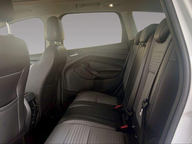 FORD Kuga 2.0 TDCI 150 CV S&S 4WD Powershift Titanium