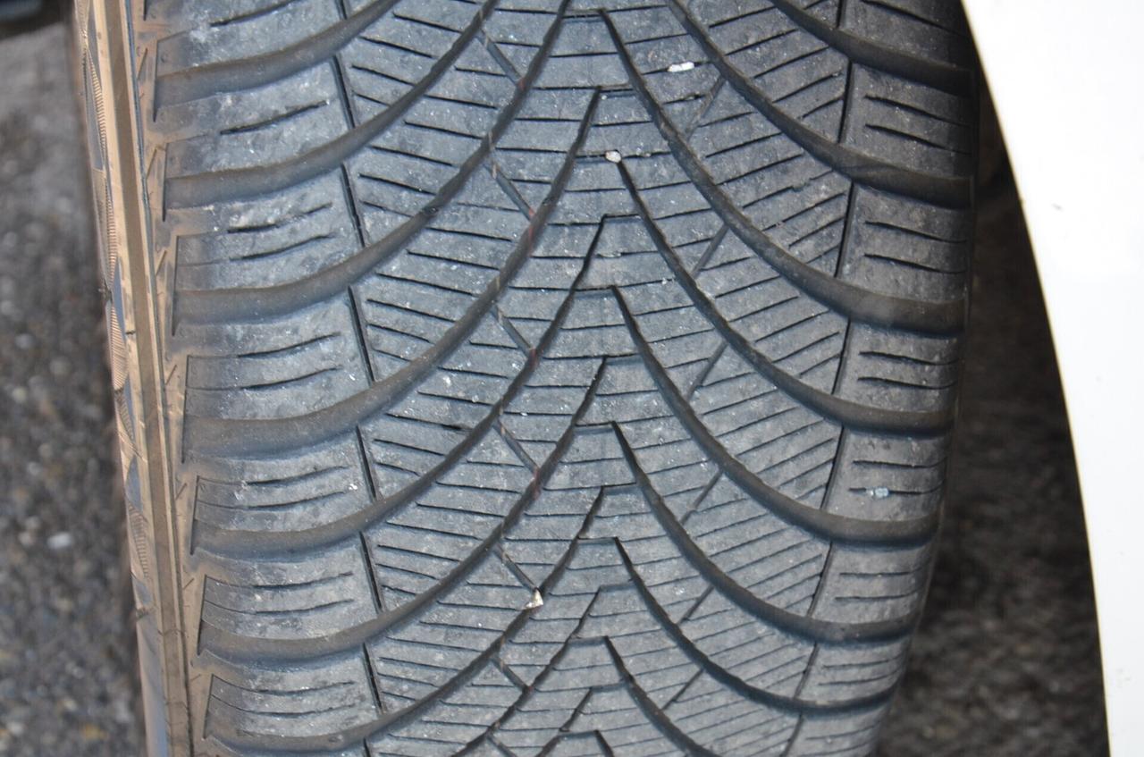 Jaguar F-Pace 2.0 D 180 CV AWD aut. R-Sport