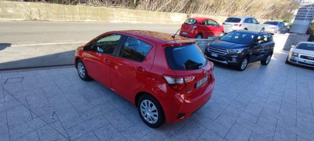 TOYOTA Yaris 1.0 5 porte Active