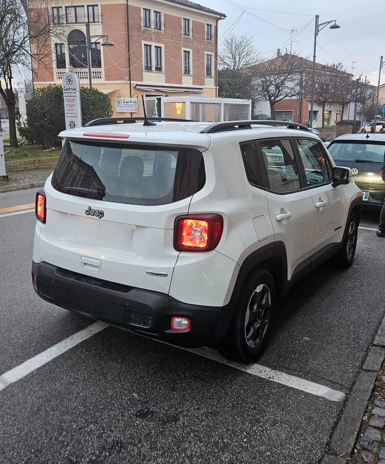 Jeep Renegade 1.6 Mjt 120 CV Longitude