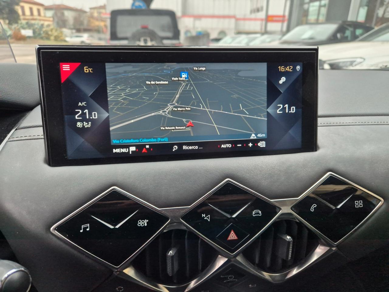 Ds DS3 3 Crossback BlueHDi 130 aut. Performance Line