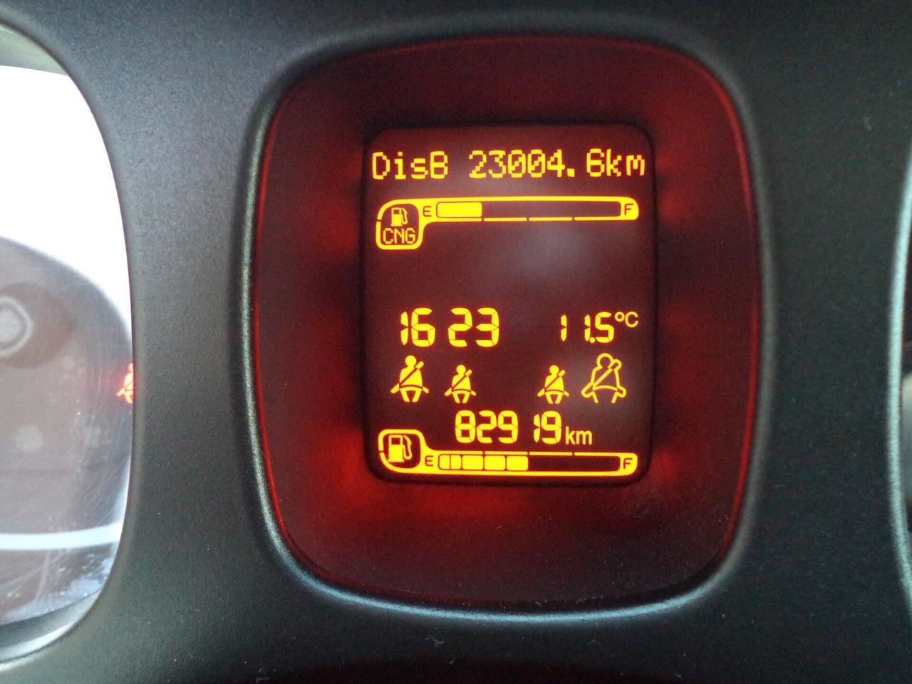 Fiat Panda 0.9 TwinAir Turbo Natural Power Lounge 85 CV OK NEOPATENTATI
