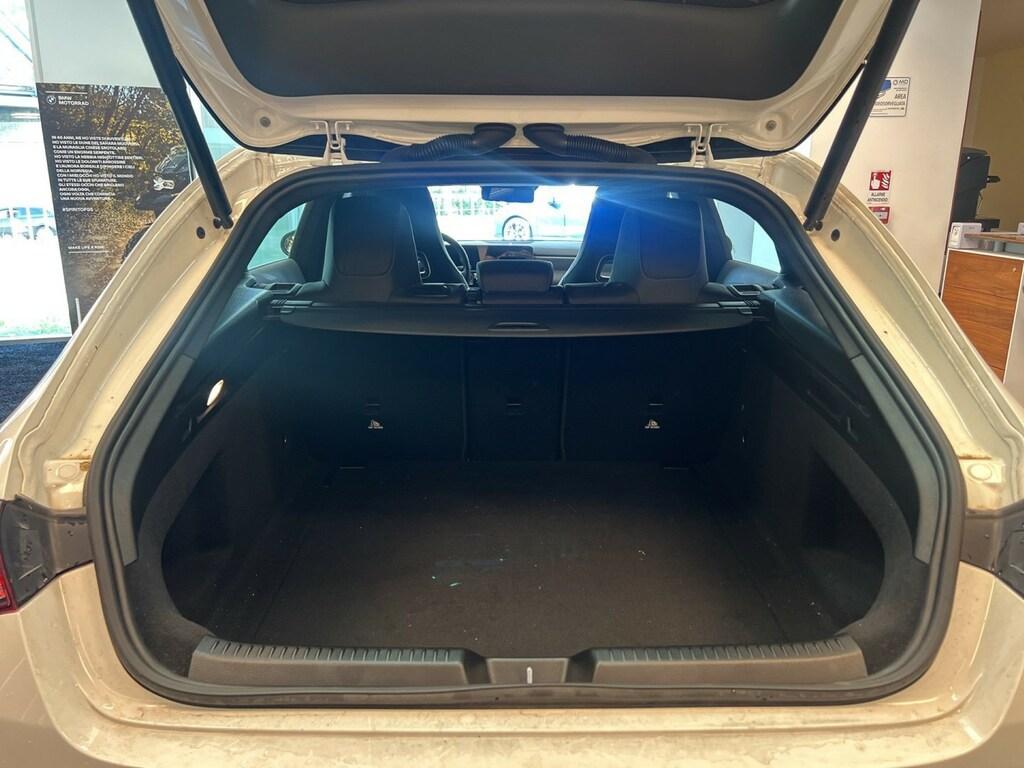 Mercedes CLA Shooting Brake 220 D Premium 8G-DCT