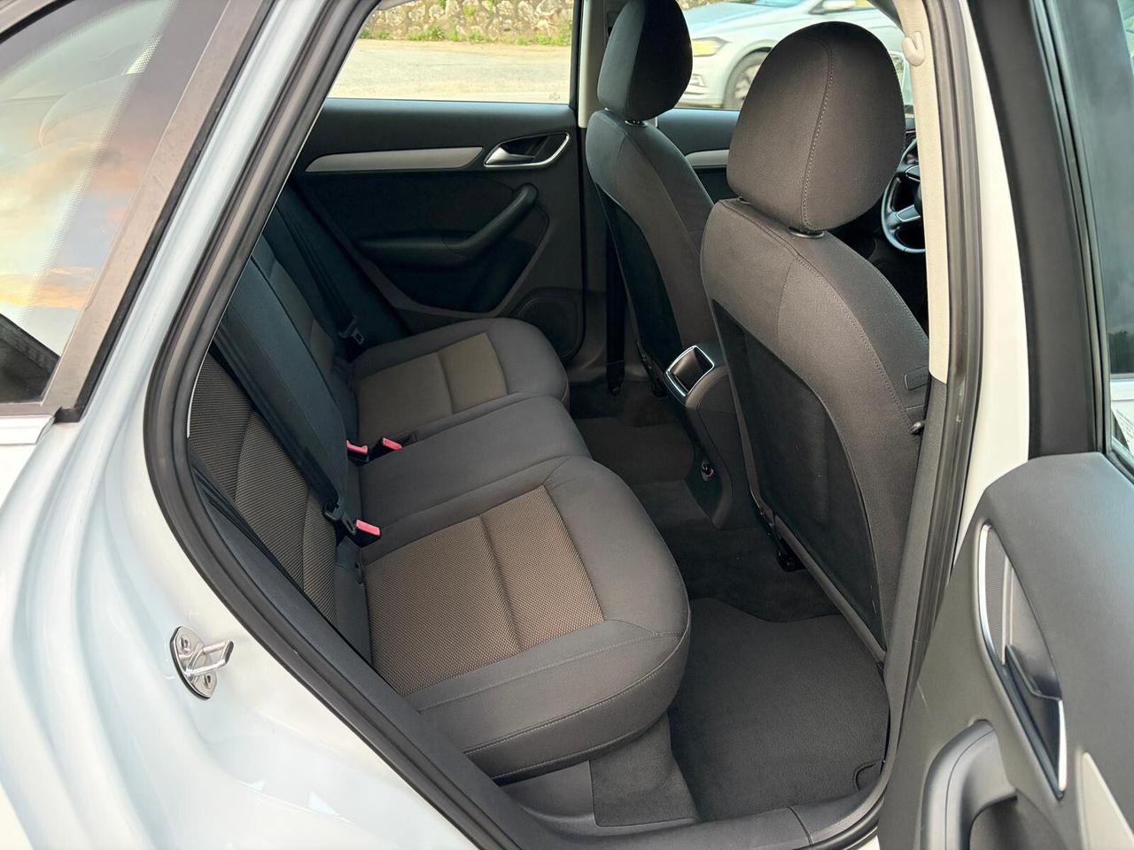 Audi Q3 2.0 TDI 140cv Advanced