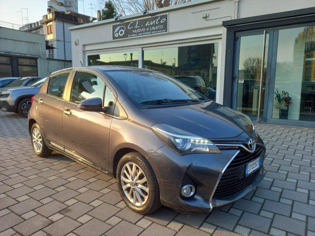 TOYOTA Yaris 1.3 5 porte Lounge