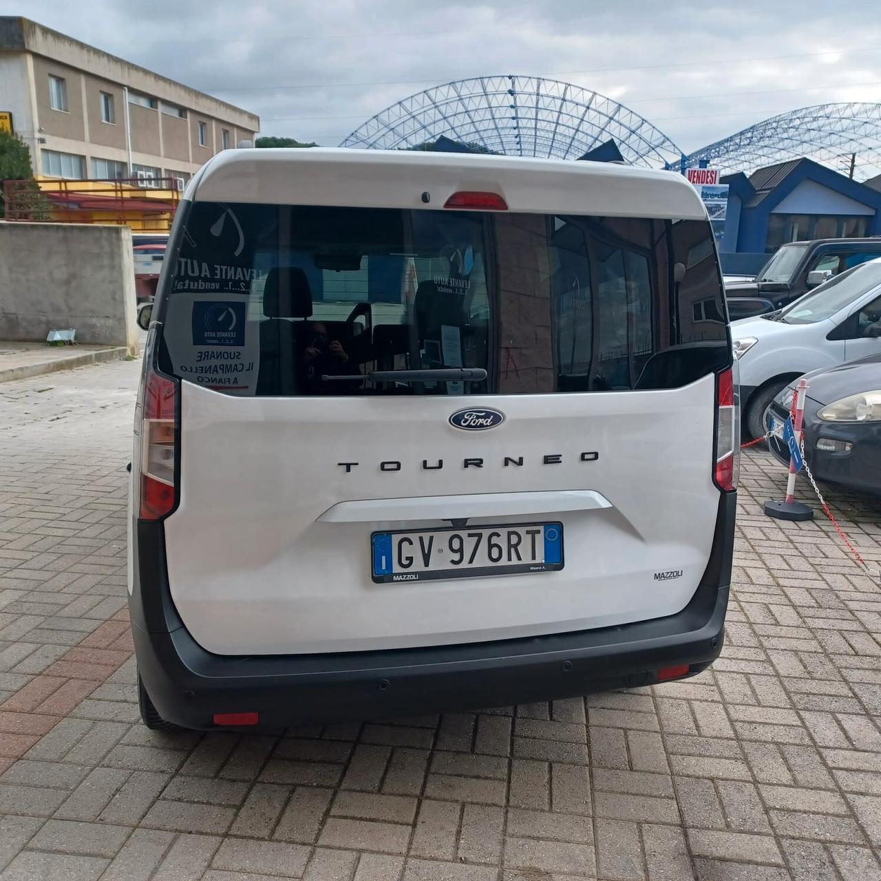 NUOVA 18000KM FORD TOURNEO 1.0 AUTOMATICO