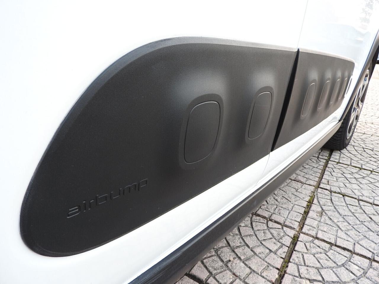 CITROEN C3 1.2 GPL della casa