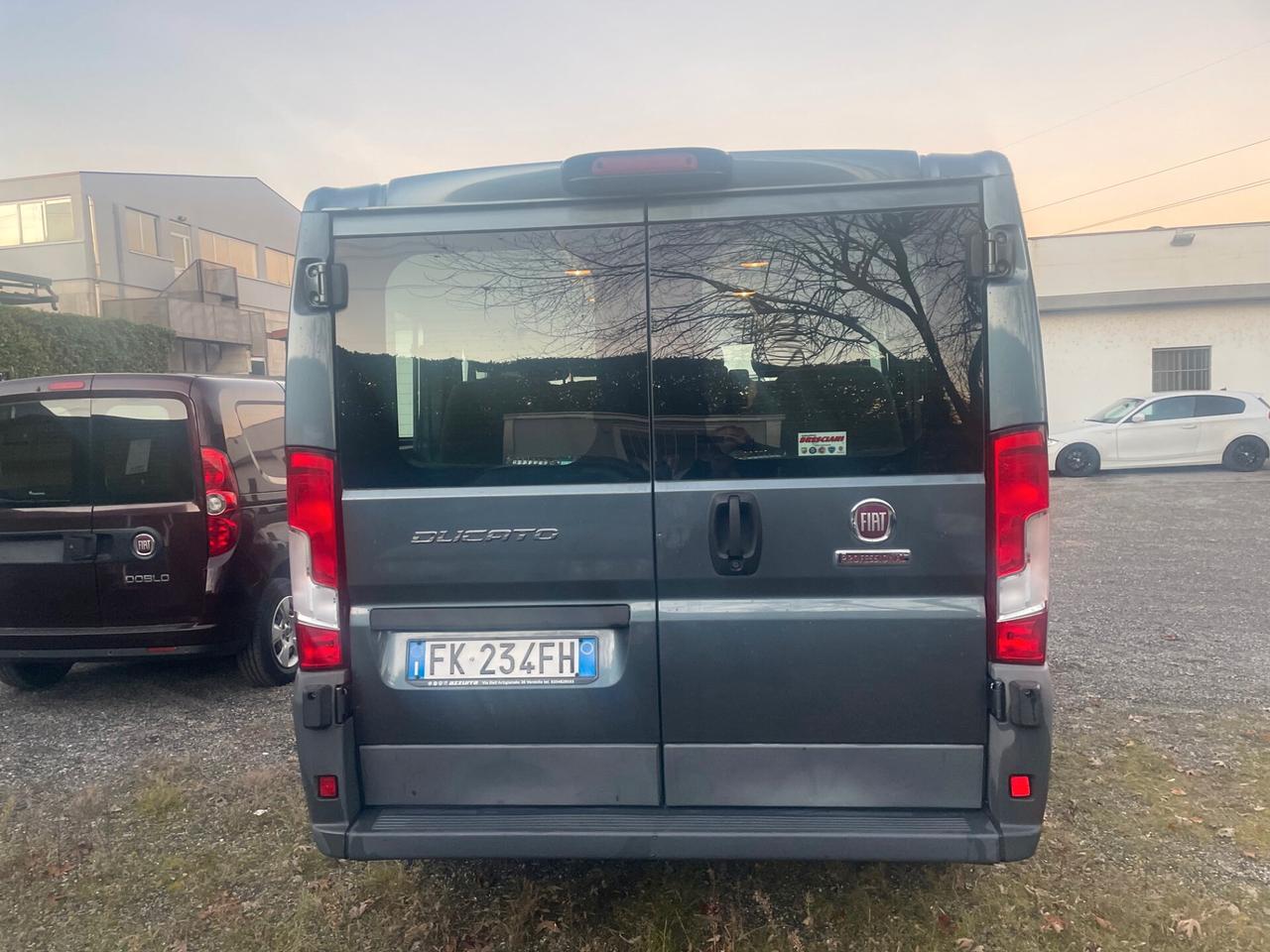 Fiat Ducato 2.3 Tdi 9 Posti a/c post navy retrocamera freschissimo!!!!