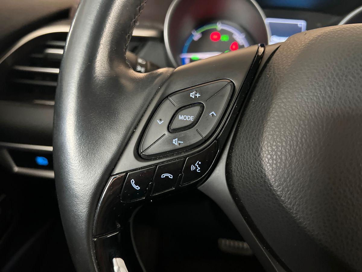 TOYOTA C-HR 1.8h Trend 2wd e-cvt