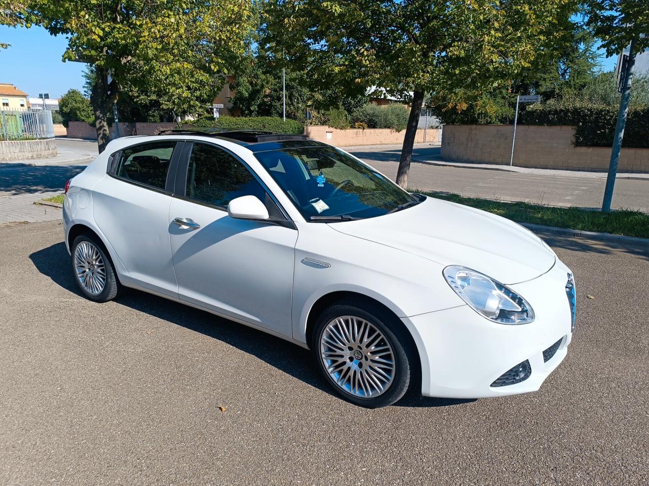 Alfa Romeo Giulietta 1.6 JTDm SOLO 99.000 KM