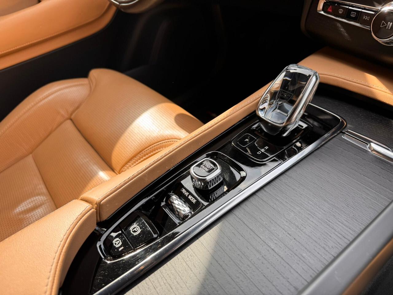 Volvo XC 90 XC90 B5 (d) AWD Geartronic 7 posti R-design DA 505€ ANTICIPO 0