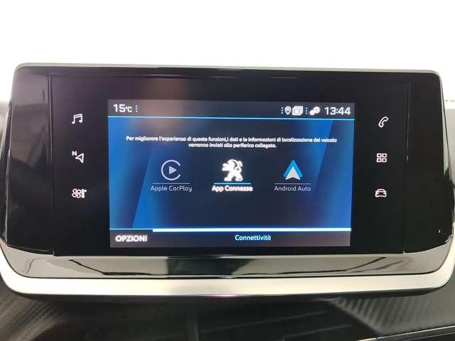 Peugeot 2008 1.2 130cv Allure EAT8 Navi + Telecamera