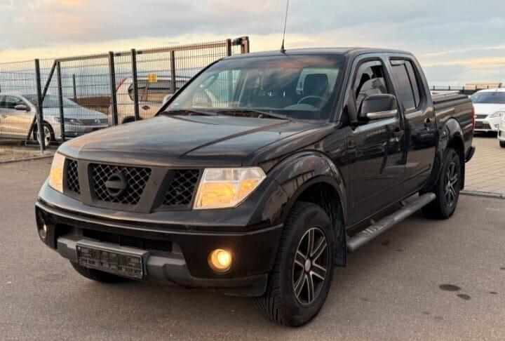 Nissan Navara 2.5 dCi 2 porte King Cab Sport