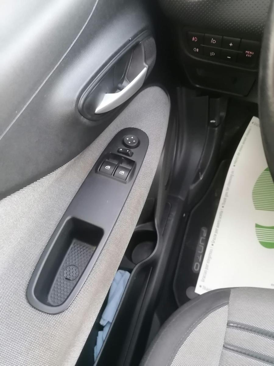 FIAT - Punto Evo - 1.3 Mjt 95CV 5p. Dynamic