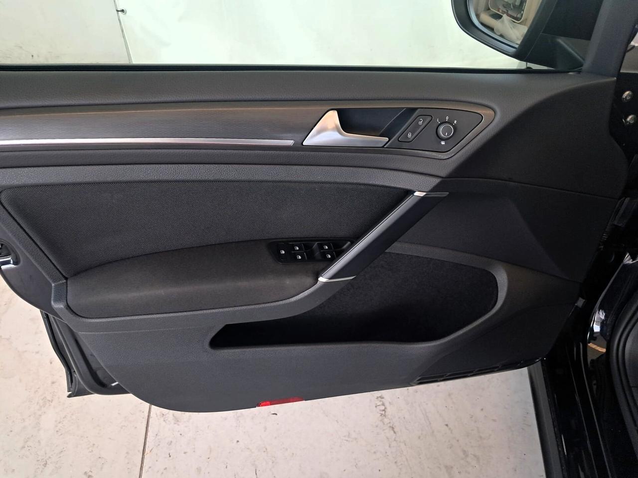 Volkswagen Golf GTI Performance 2.0 245 CV TSI DSG 5p. BMT