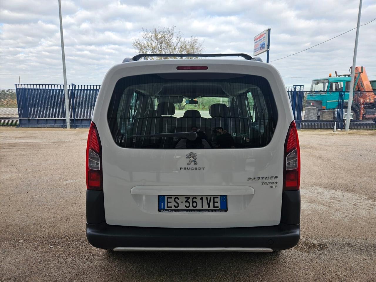 Peugeot Partner Tepee 1.6 HDi 92CV Active - 7POSTI