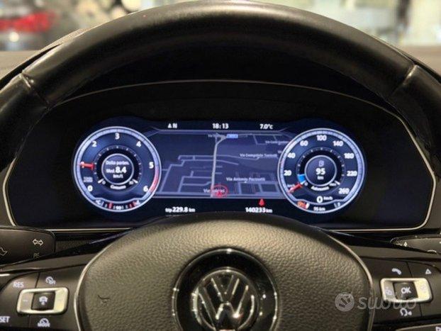 VOLKSWAGEN Passat 2.0 TDI 150CV HIGHLINE BERLINA