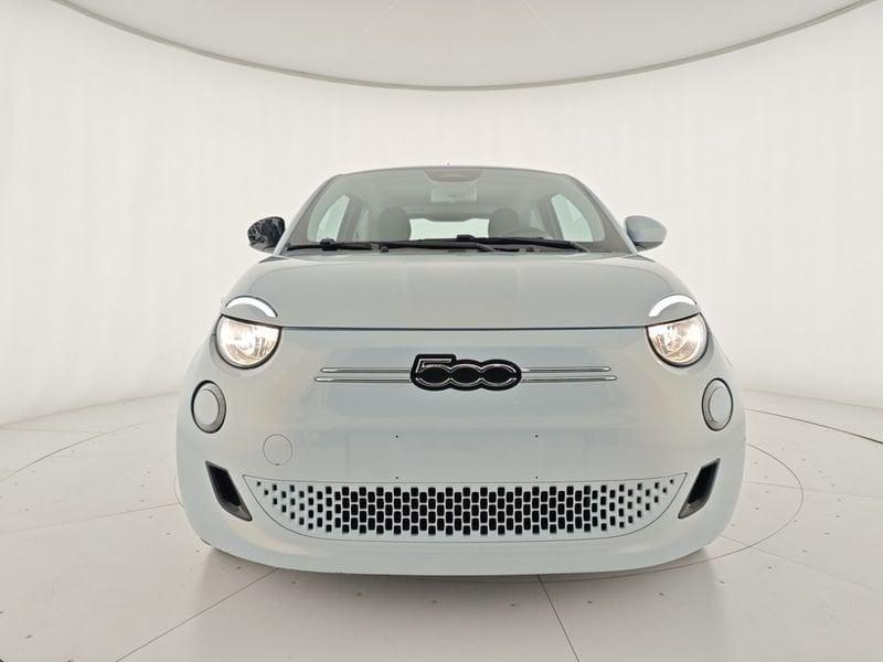 FIAT 500 Action Berlina