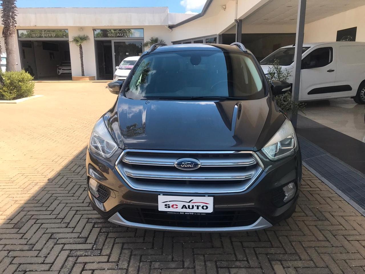 Ford Kuga 1.5 TDCI 120 CV S&S 2WD Titanium