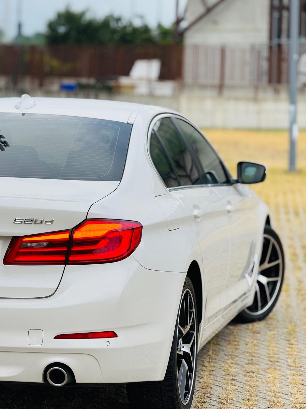 Bmw 520d xDrive Sport Euro 6C Bianco Perla