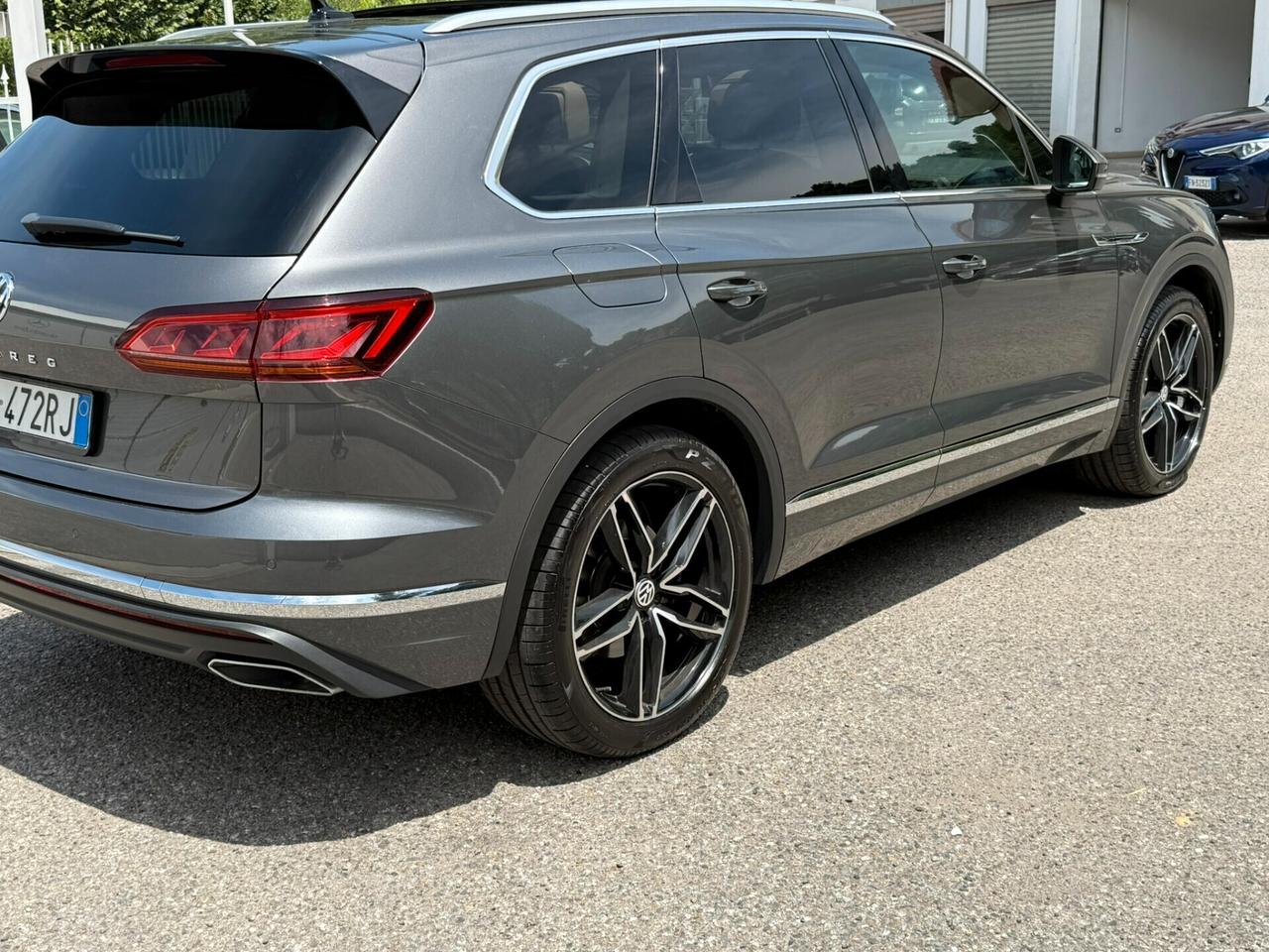 Volkswagen Touareg 3.0 V6 TDI SCR Advanced Tetto