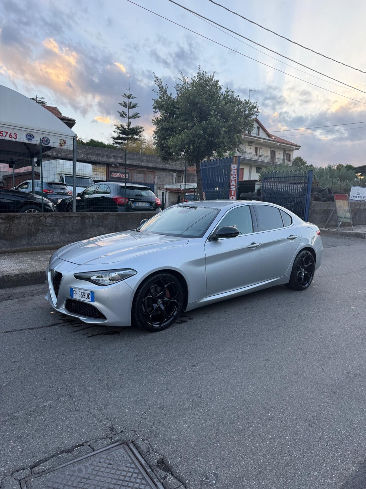 Alfa Romeo Giulia 2.2 Turbodiesel 180 CV AT8 Super