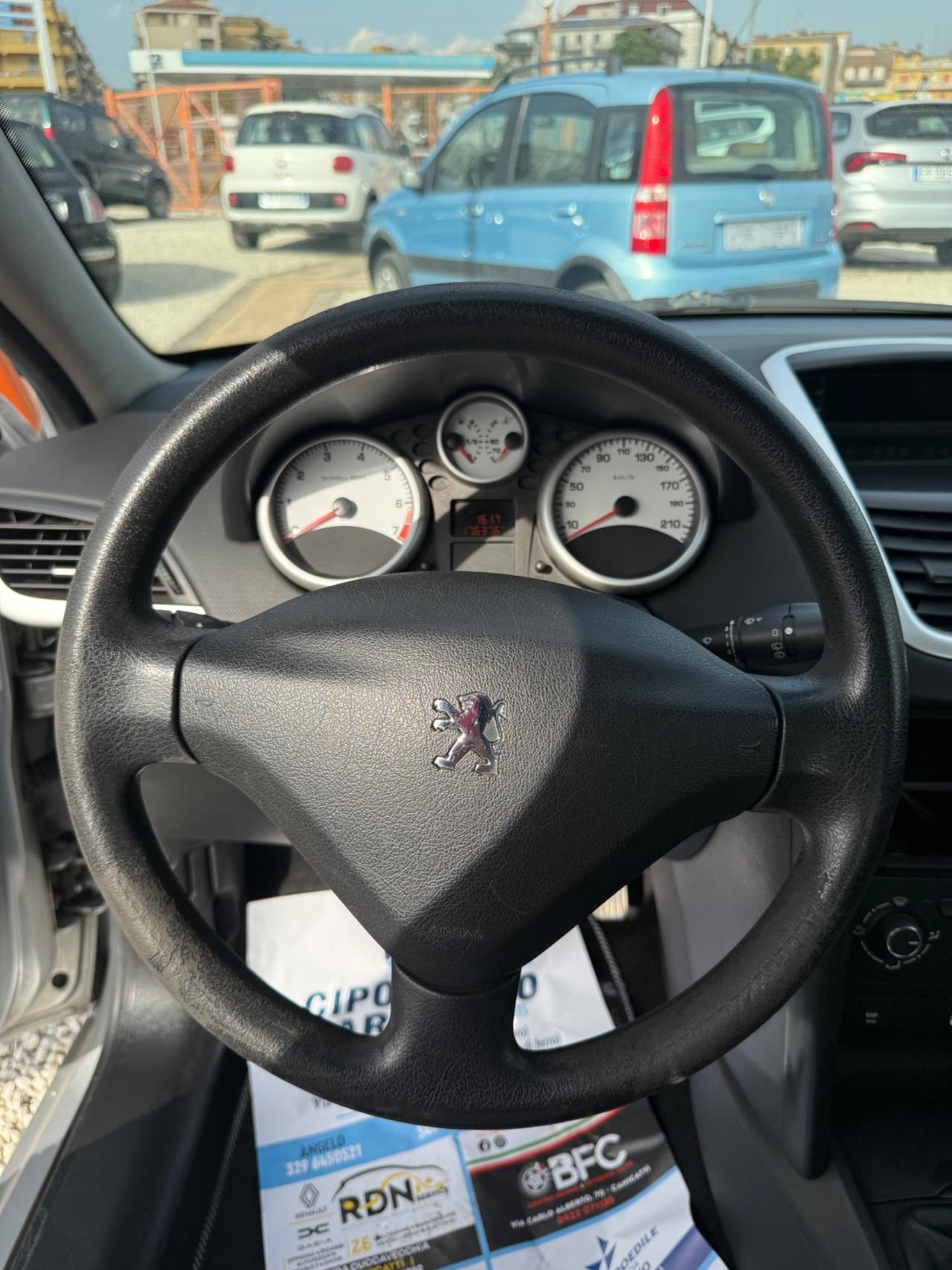 Peugeot 207 1.4 VTi 95CV 5p. XS