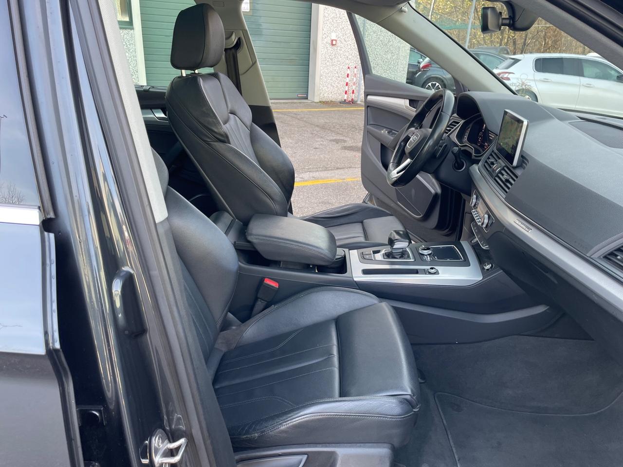 Audi Q5 2.0 TDI 190 CV quattro*Automatik*Tetto*Pelle*