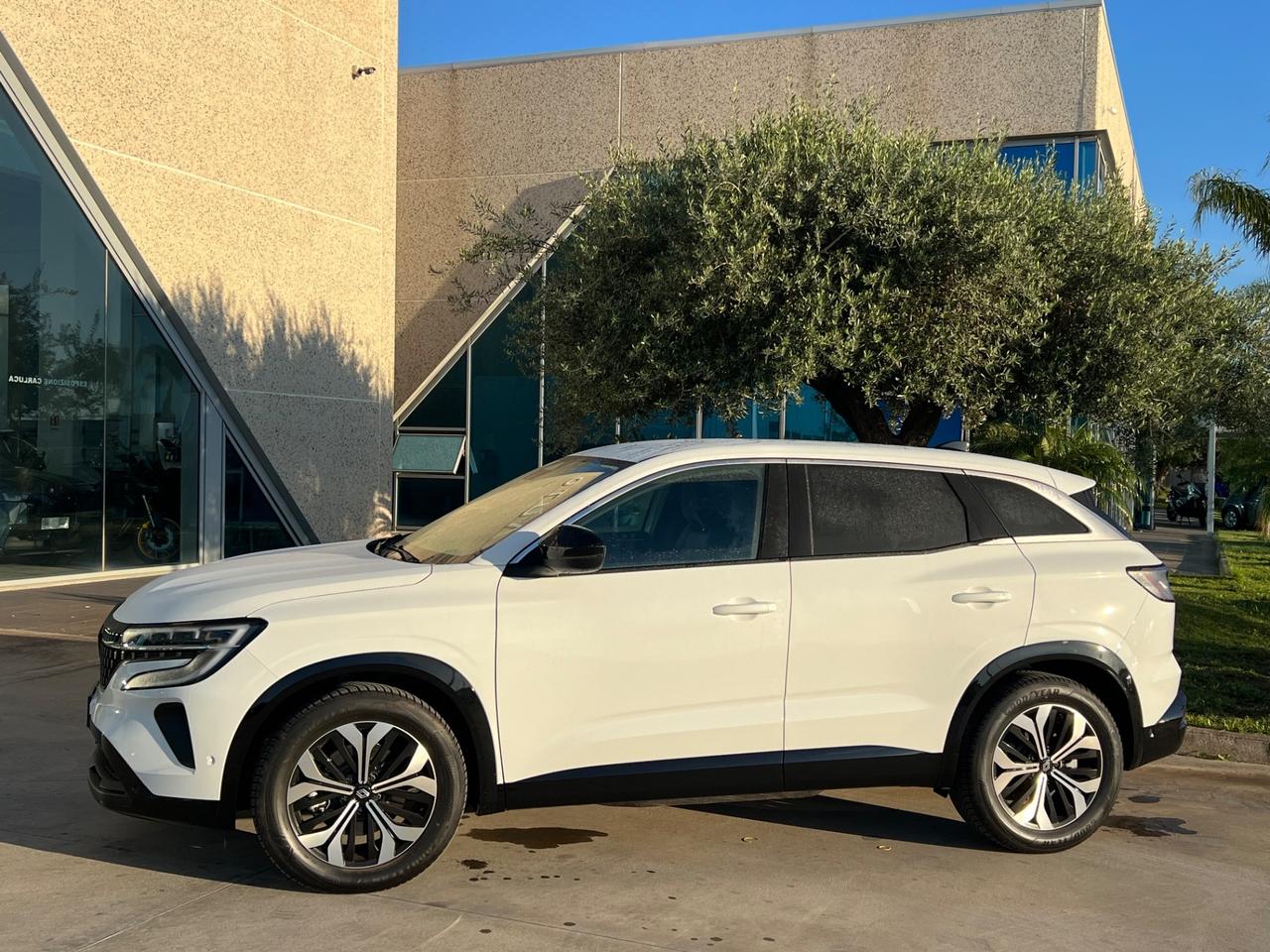 Renault Austral E-Tech Techno possibilità noleggio no scoring