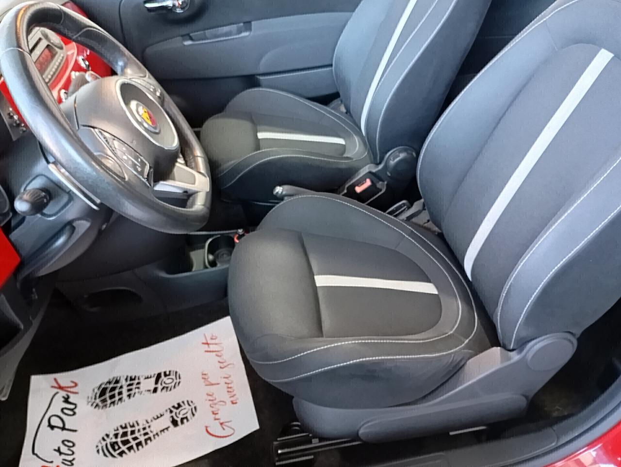Abarth 500 C 1.4 Turbo T-Jet Custom Aut.