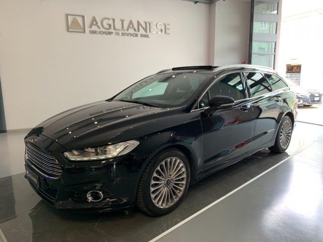 FORD Mondeo 2.0 TDCi 180 CV S&amp;S Powershift SW Titanium