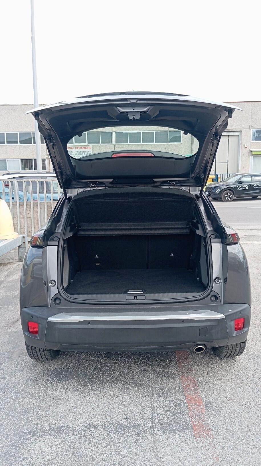 PEUGEOT 2008 1.5 BHDI EAT8 130CV