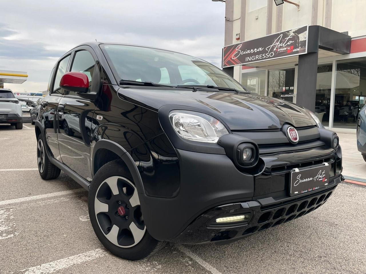 Fiat Panda 1.0 FireFly S&S Hybrid City Cross
