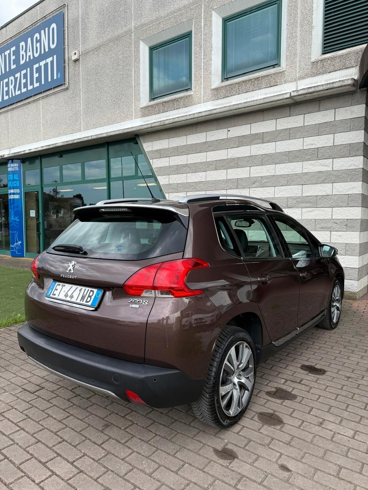 Peugeot 2008 1.6 e-HDi 92 CV Stop&Start Allure