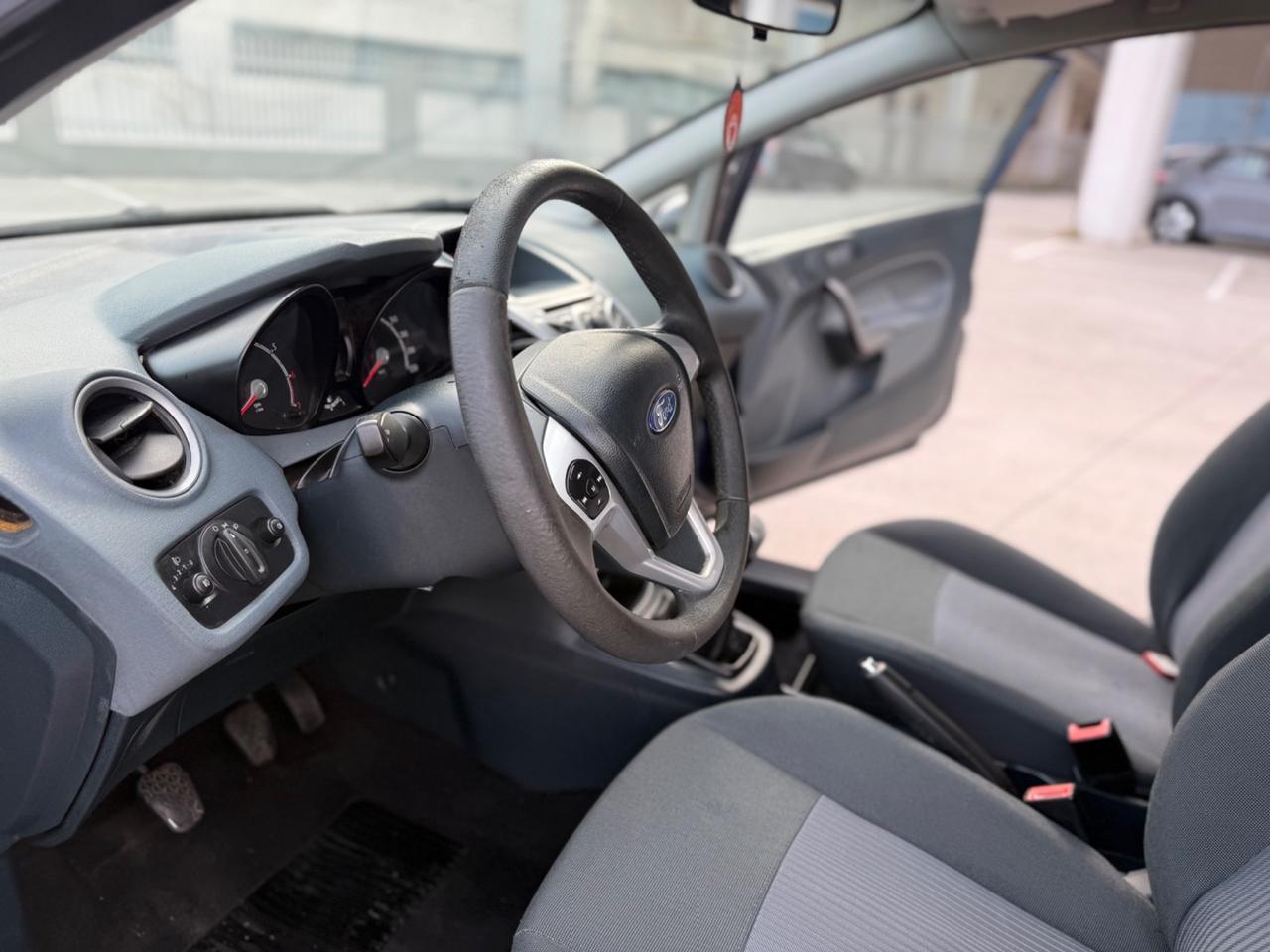 Ford Fiesta 1.2 82CV 3 porte Titanium unico Propietario