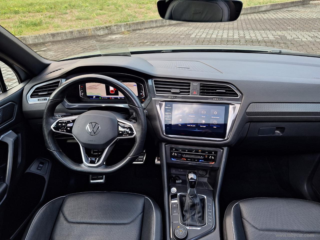 VOLKSWAGEN Tiguan Allsp. 4MOTION R-LINE TETTO PELLE