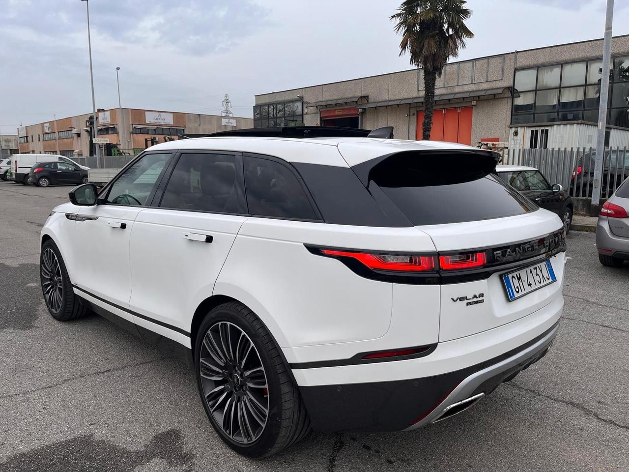 Land Rover Range Rover Velar Range Rover Velar 2.0 TD4 180 CV R-Dynamic SE