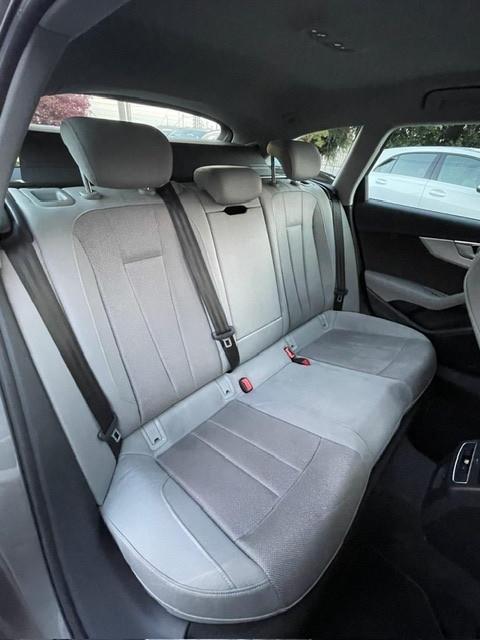 Audi A4 Avant 35 TDI/163 CV S tronic Business Advanced