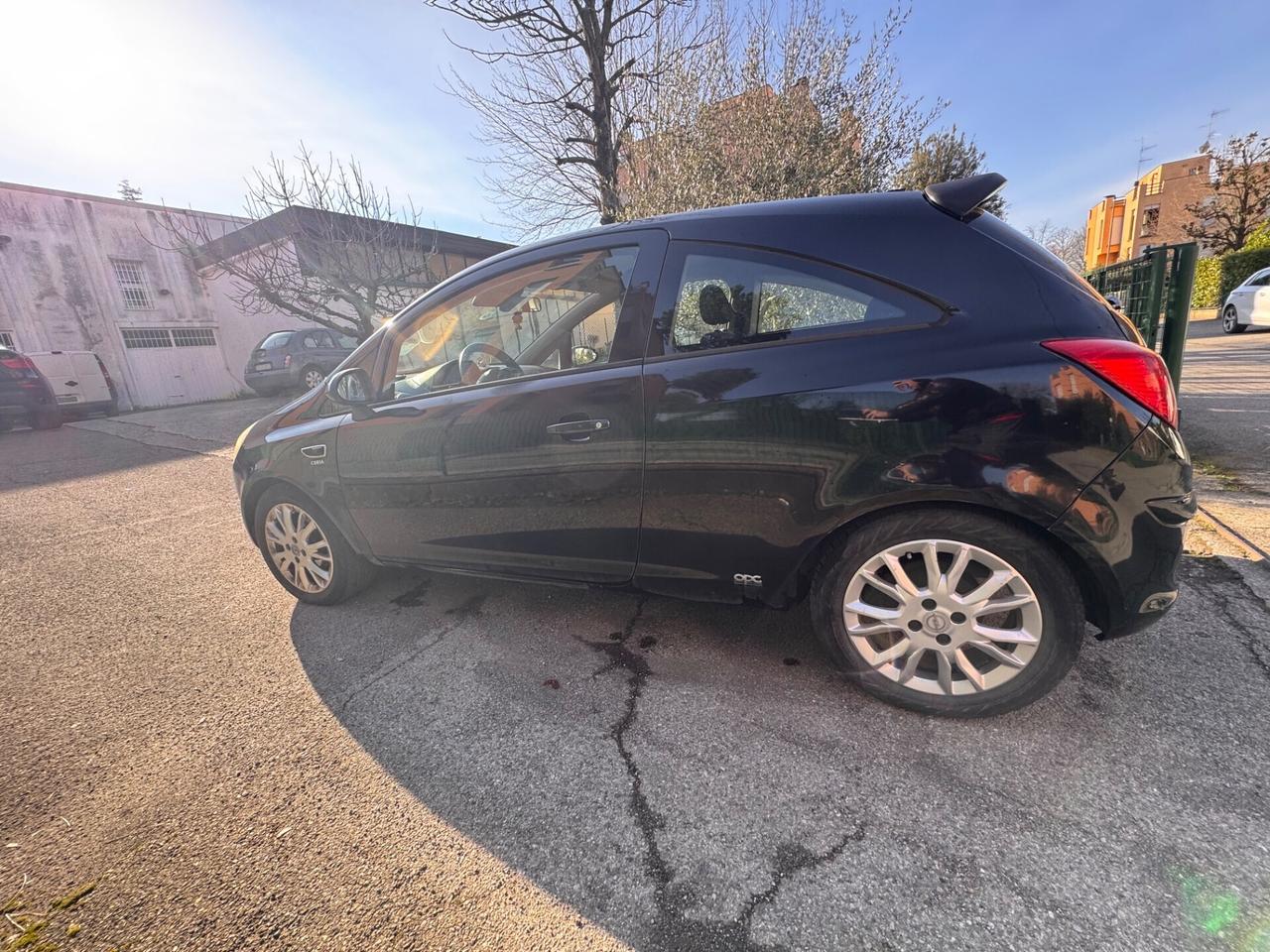 Opel Corsa 1.0 12V 3 porte Club GPL