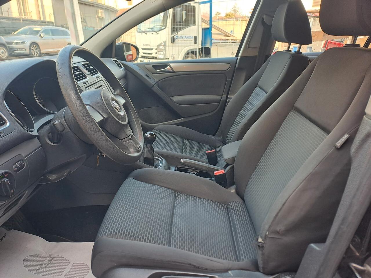 VW GOLF 1.2 BENZINA *OK NEOPATENTATI*