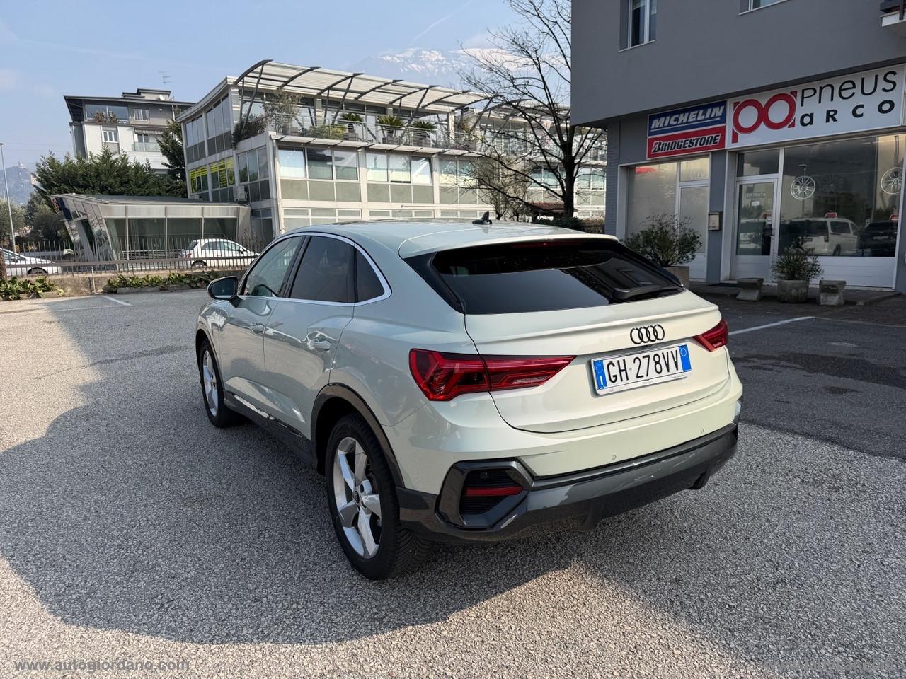 AUDI Q3 SPB 35 TDI S tronic Business ADVANCED Plus