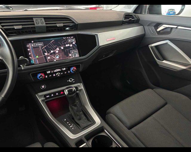 AUDI Q3 SPB 35 TDI S tronic S line edition