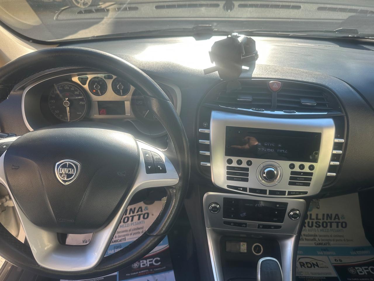 Lancia Delta 1.6 MJT DPF Platino 201 KM 224026 CERT