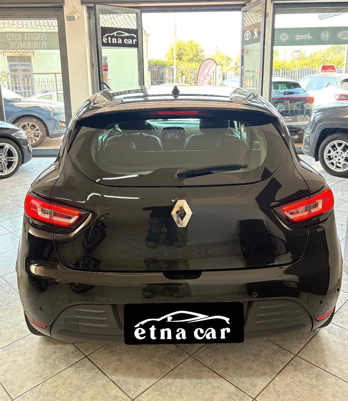 Renault Clio dCi 8V 90 CV 5 porte Moschino Zen