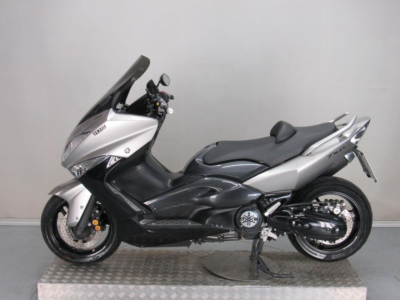 Yamaha T Max